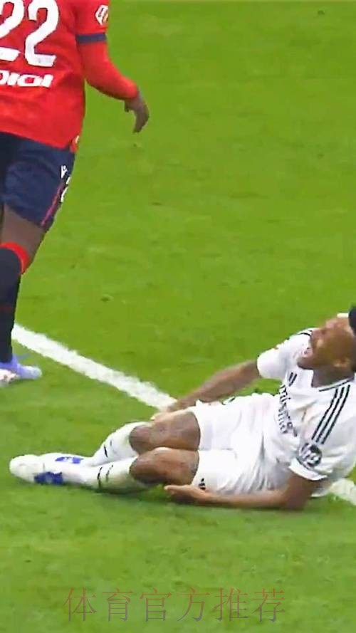 记者:在米利唐受伤前 皇马就已经接触了拉波尔特